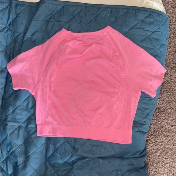 Amplify SS Crop - Picture 4 of 5